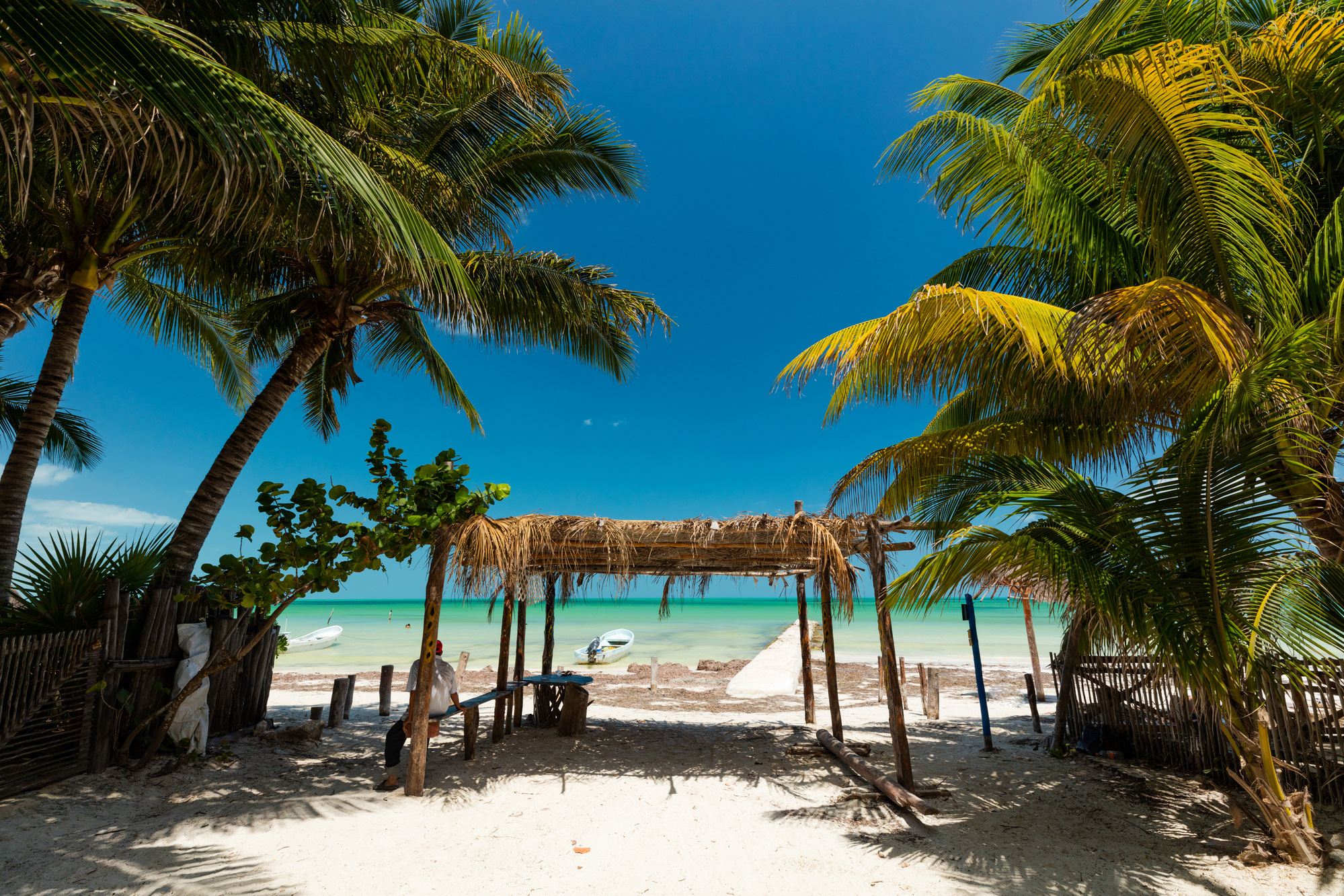 Coronavirus: Dos escenarios futuros para el turismo en México  Playas en el mundo